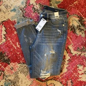 Judy Blue Mid-Rise skinny fit distressed jean